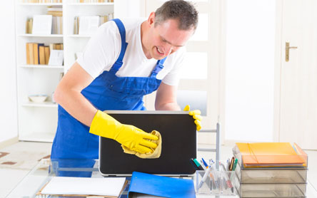 Cómo ahorrar tiempo y dinero en la limpieza y mantenimiento de tu empresa 