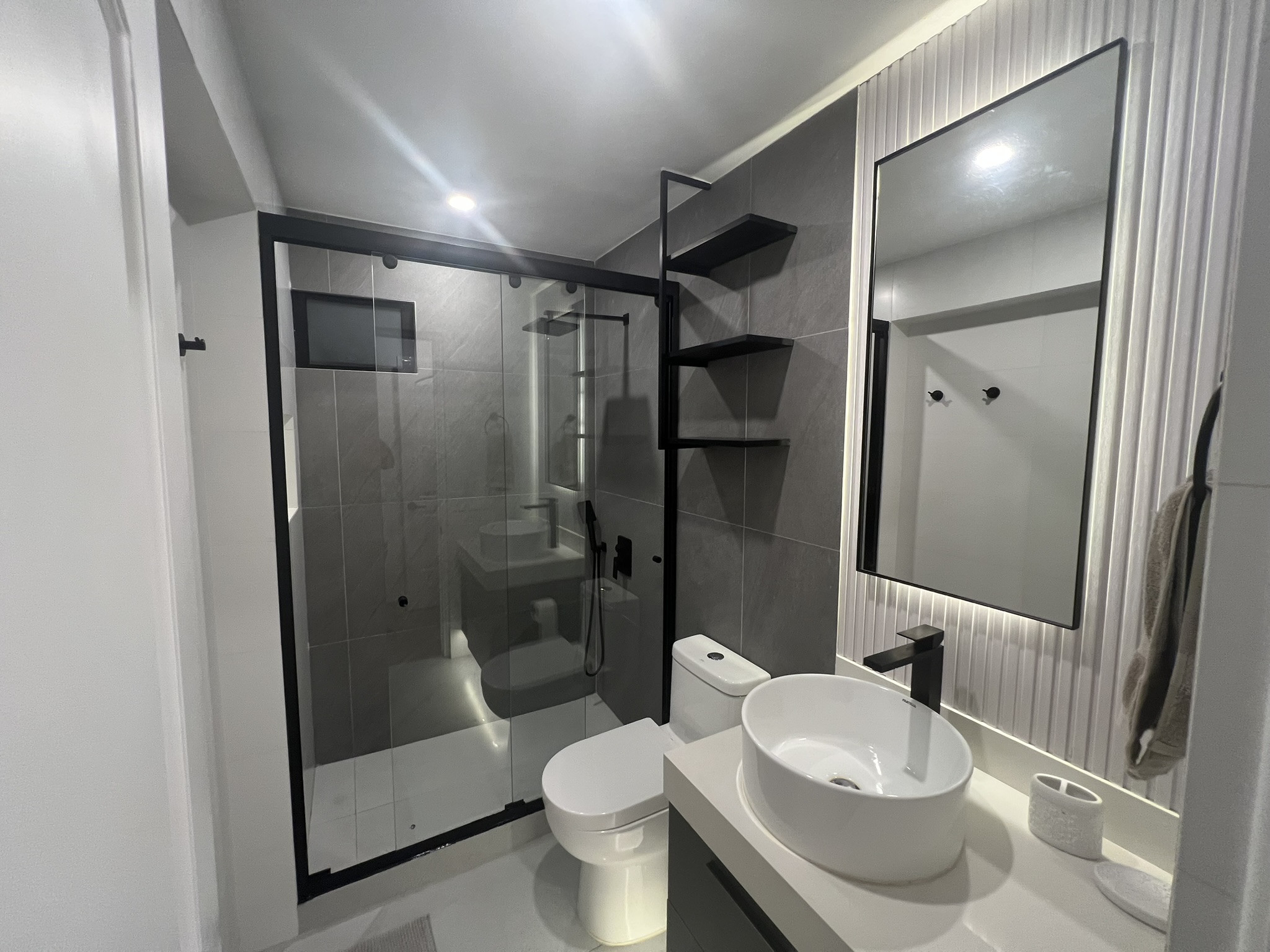 Remodelación de baños en Lima: diseño, funcionalidad y valor para tu hogar