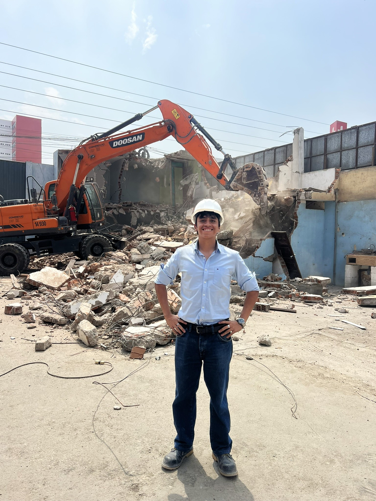 Servicio de Demolición, Excavación